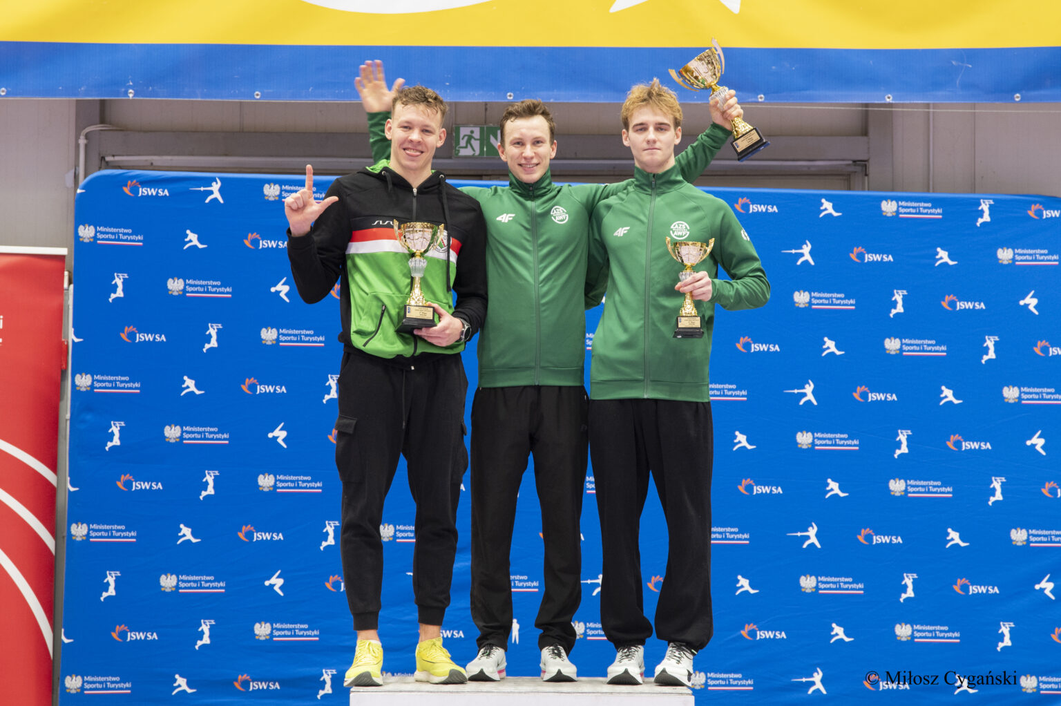 Ilustracja do informacji: Pierwsze starty pięcioboistów za nami...